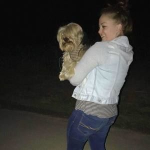 Meet your Posher, Ashley